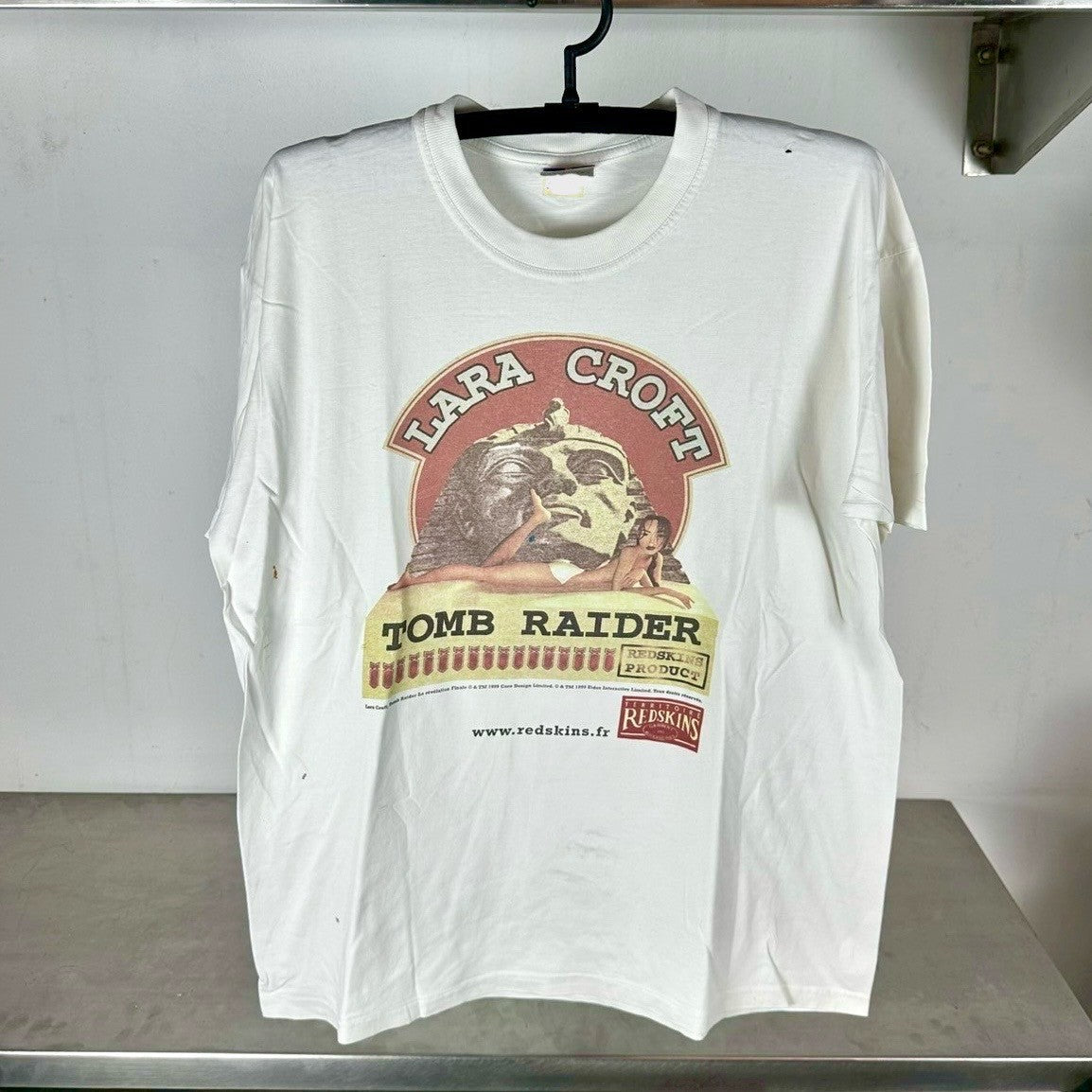Vintage 1999 Lara Croft Tomb Raider Redskins T-shirt
