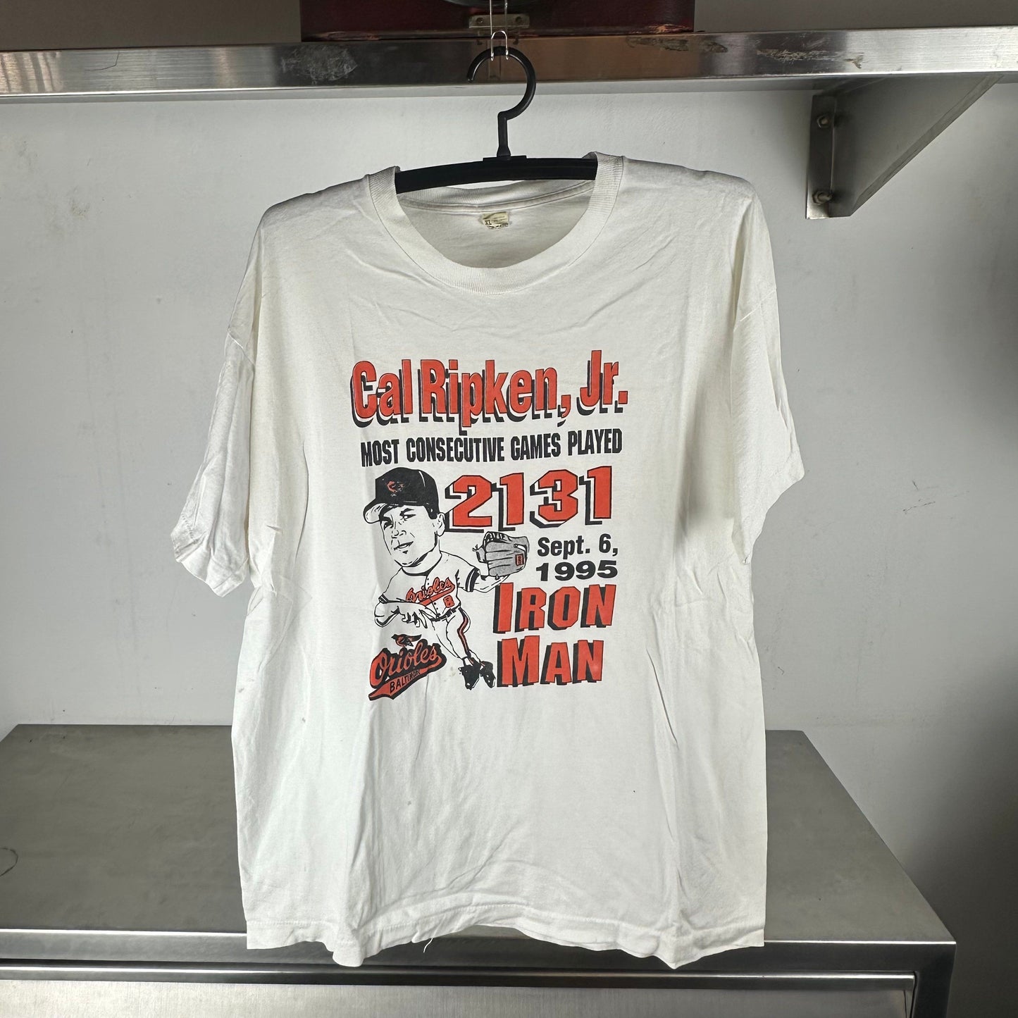 Vintage 1995 Cal Ripken Jr Orioles Iron Man MLB T-shirt
