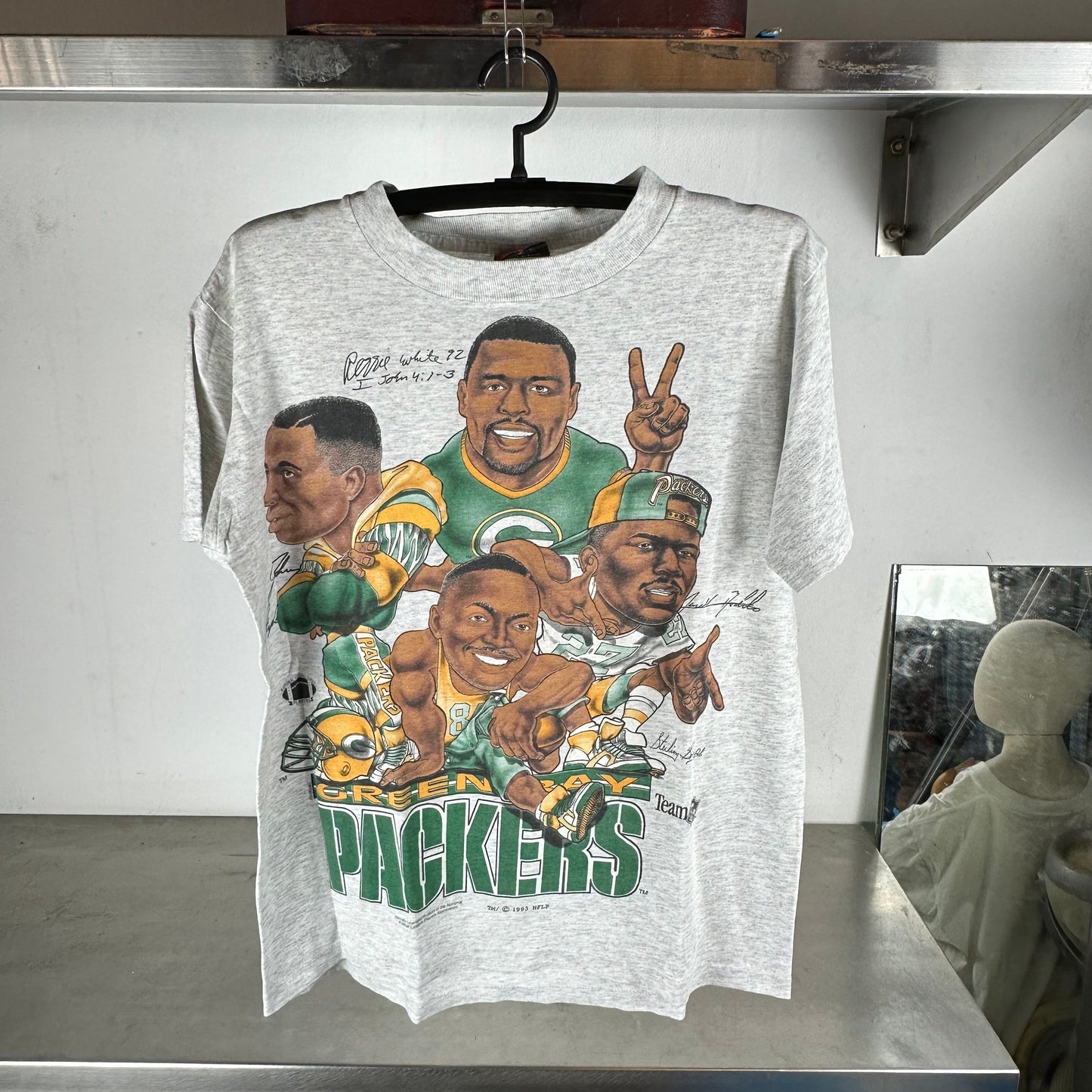 Vintage 1993 Green Bay Packers NFL Caricature Large T-Shirt