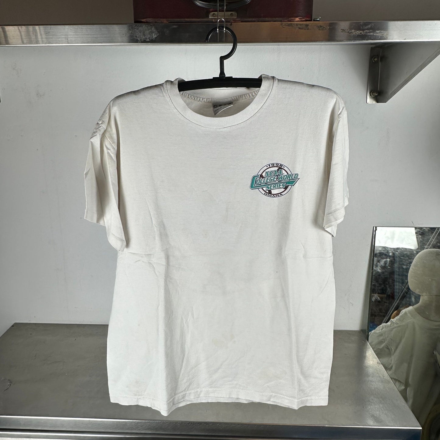Vintage 1998 NCAA College Baseball World Series Large T-Shirt
