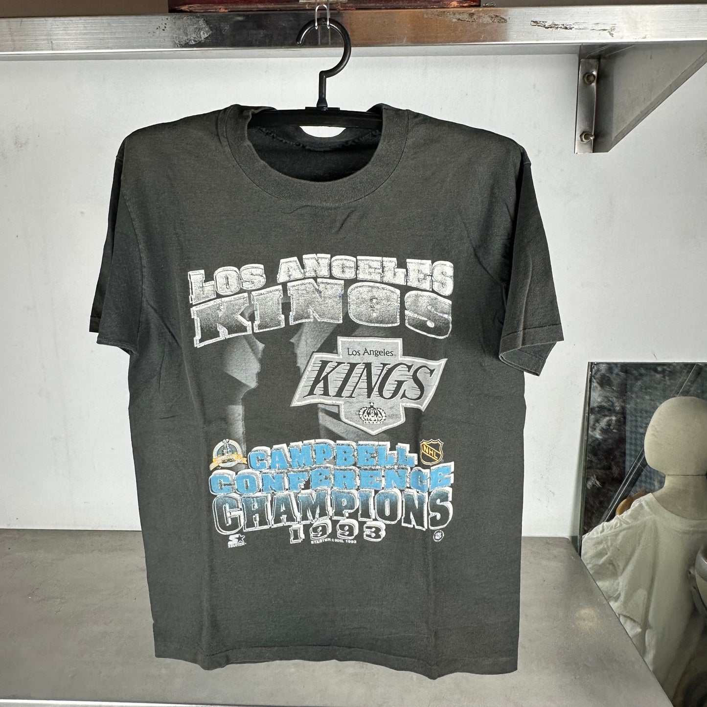 Vintage 1993 Los Angeles Kings NHL Campbell Conference Champions T-Shirt