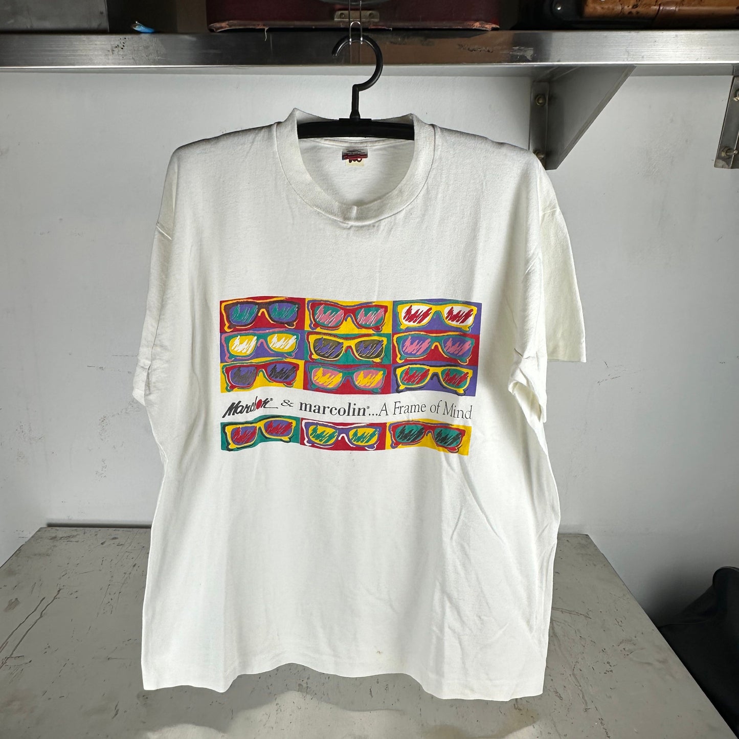 Vintage 90s Marchon & Marcolin Eyewear A Frame of Mind Artwork T-shirt