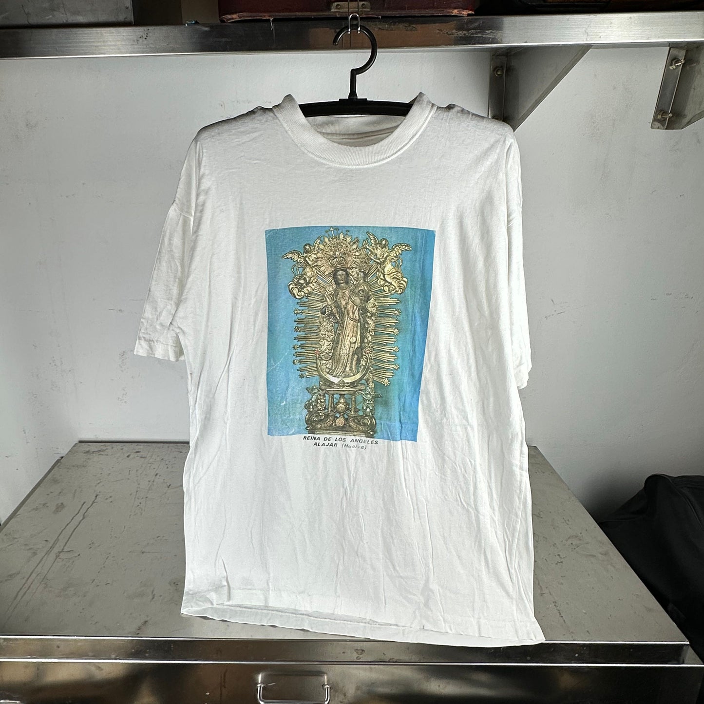 Vintage 90s Queen of Angels Reina De Los Angeles Graphic T-shirt