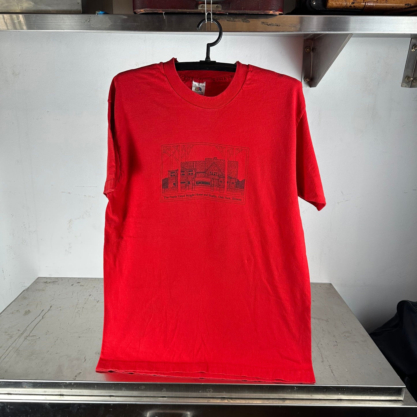 Vintage 90s The Frank Lloyd Wright Home and Studio Graphic T-shirt