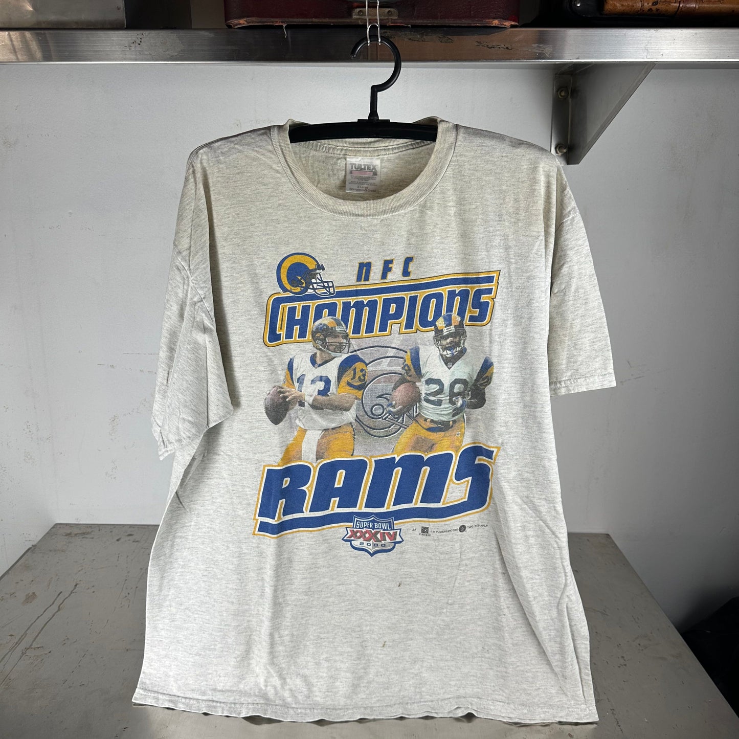Vintage 2000 Los Angeles Rams NFC Champions Graphic T-shirt