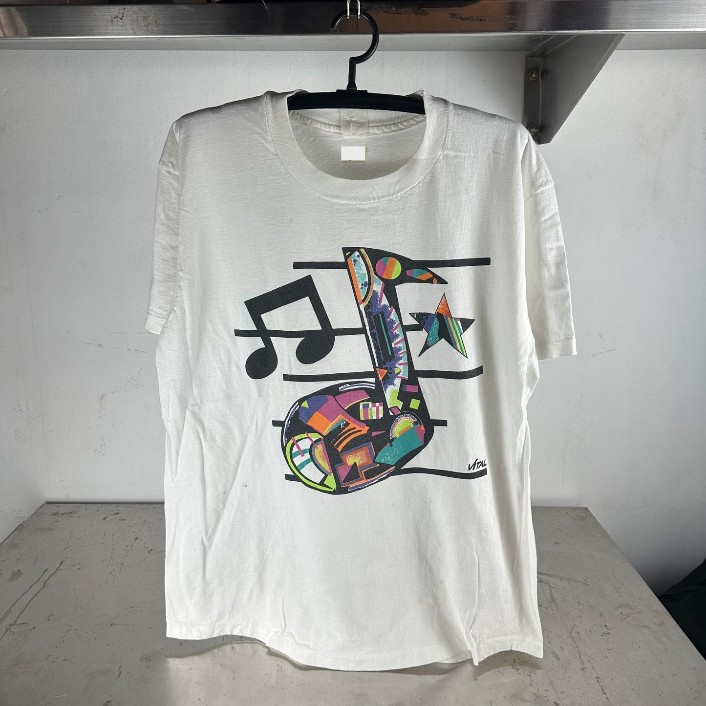 Vintage 90s Music Note Artwork Graphic T-shirt