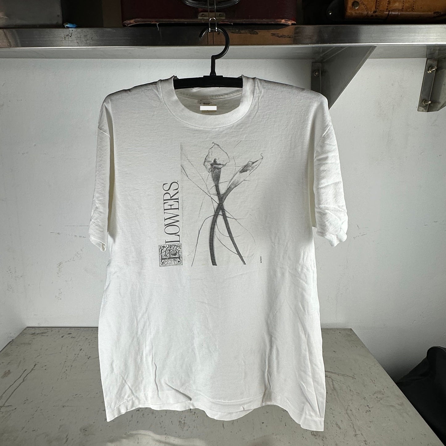 Vintage 90s Flowers Drawing Artwork Graphic Large T-shirt