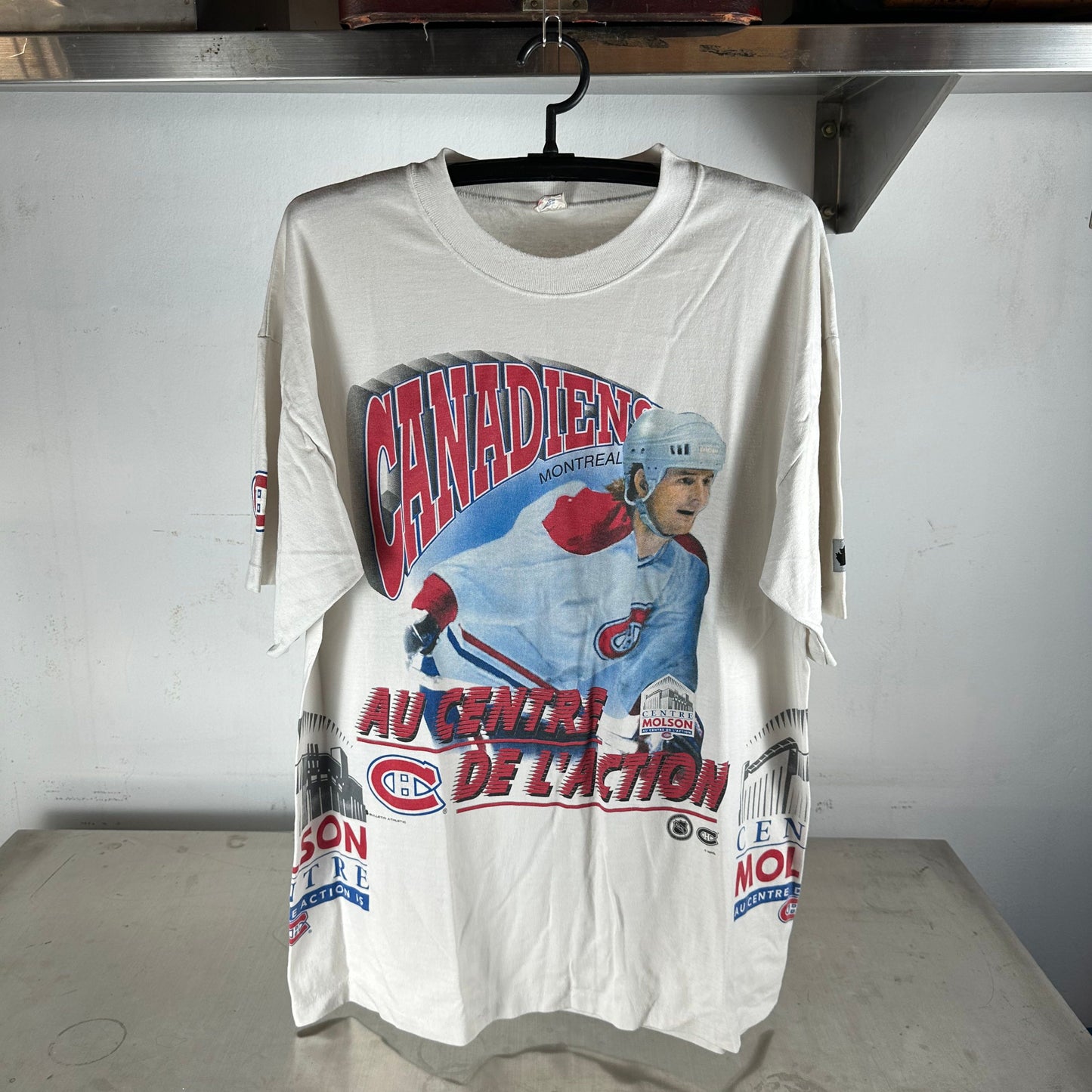 Vintage 90s Montreal Canadiens Bulletin Athletic NHL AOP T-shirt