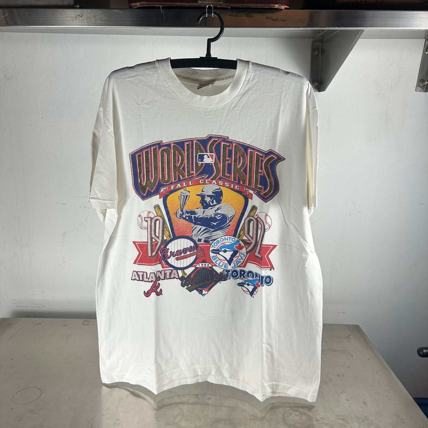 Vintage 1992 MLB World Series Braves VS Blue Jays Graphic T-shirt