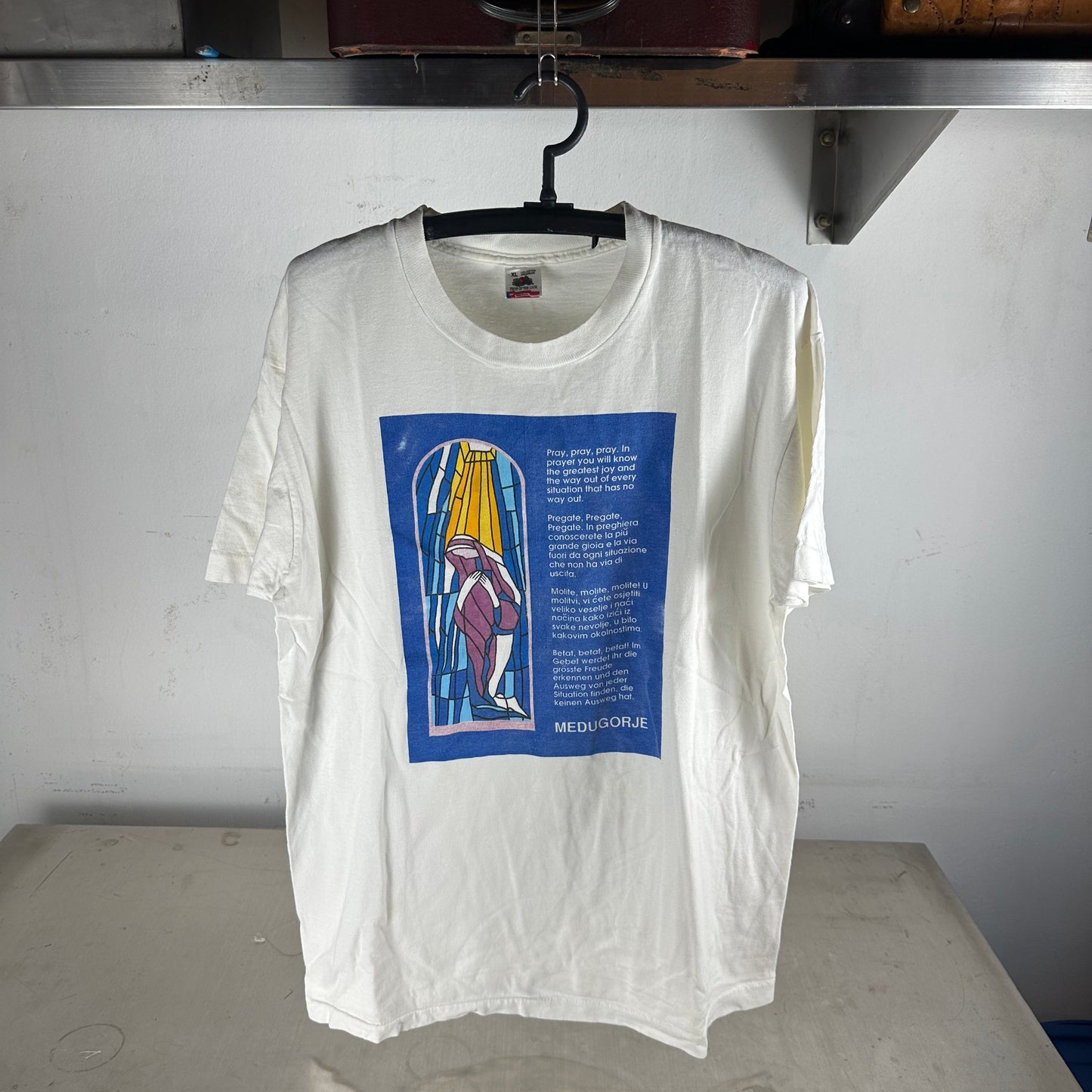 Vintage 90s Virgin Mary Prayer Medjugorje Pray Religious T-Shirt
