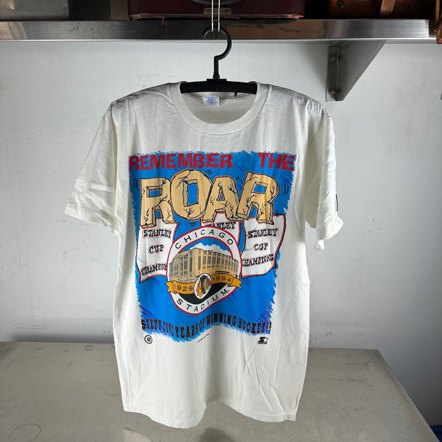 Vintage 90s Chicago Blackhawks NHL Stanley Cup Champions Starter T-Shirt