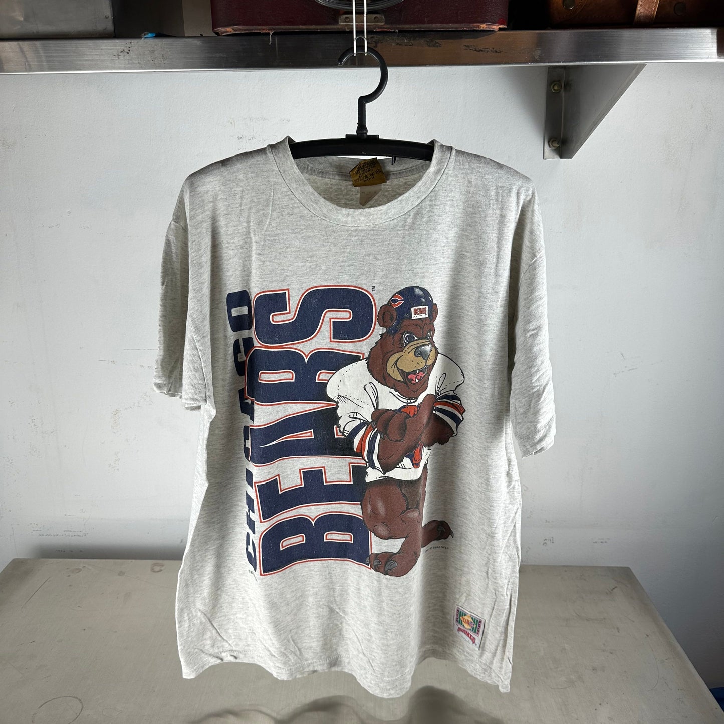 Vintage 1994 Chicago Bears NFL Nutmeg Mascot Double Sided T-Shirt