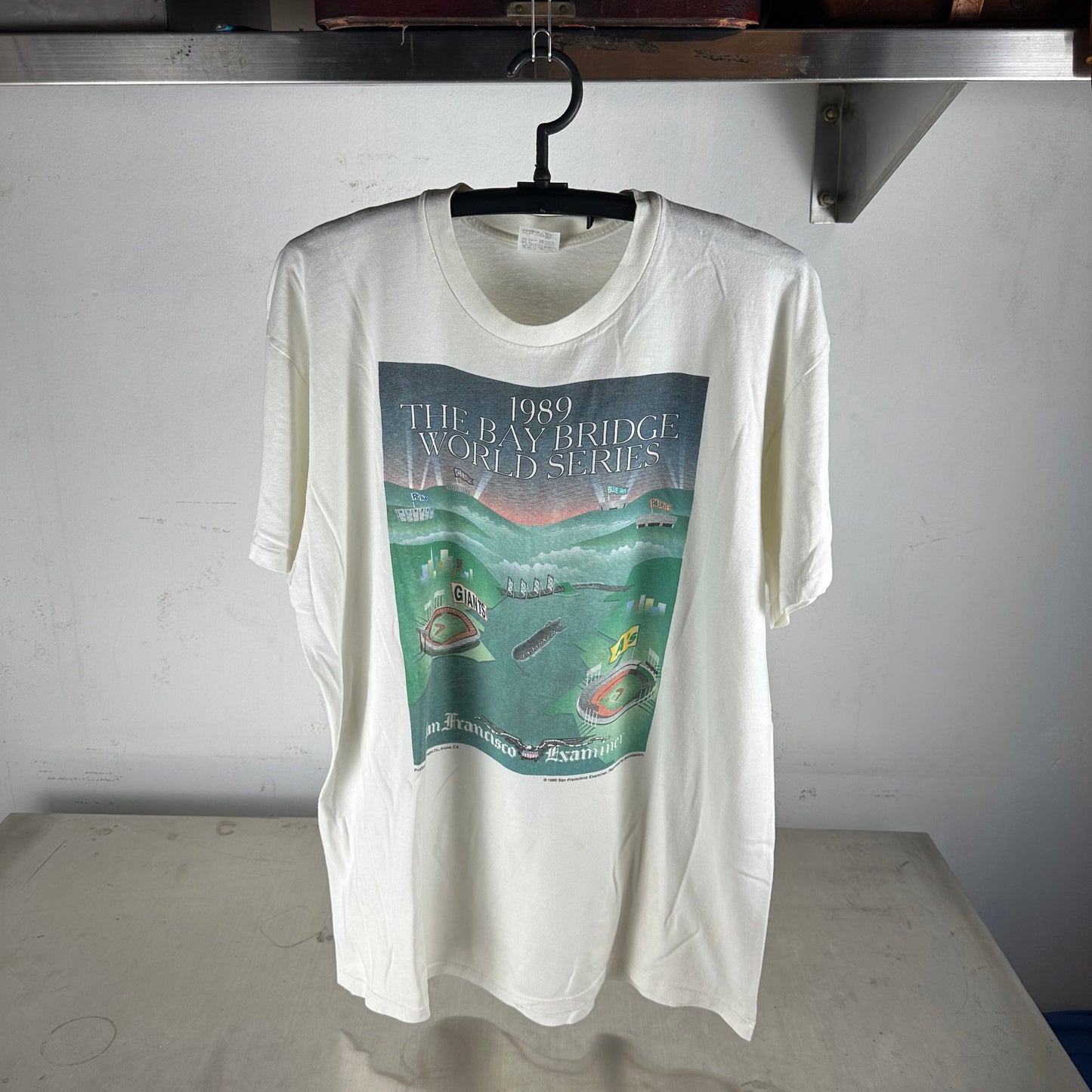 Vintage 1989 MLB The Bay Bridge World Series Giants VS Oakland T-Shirt