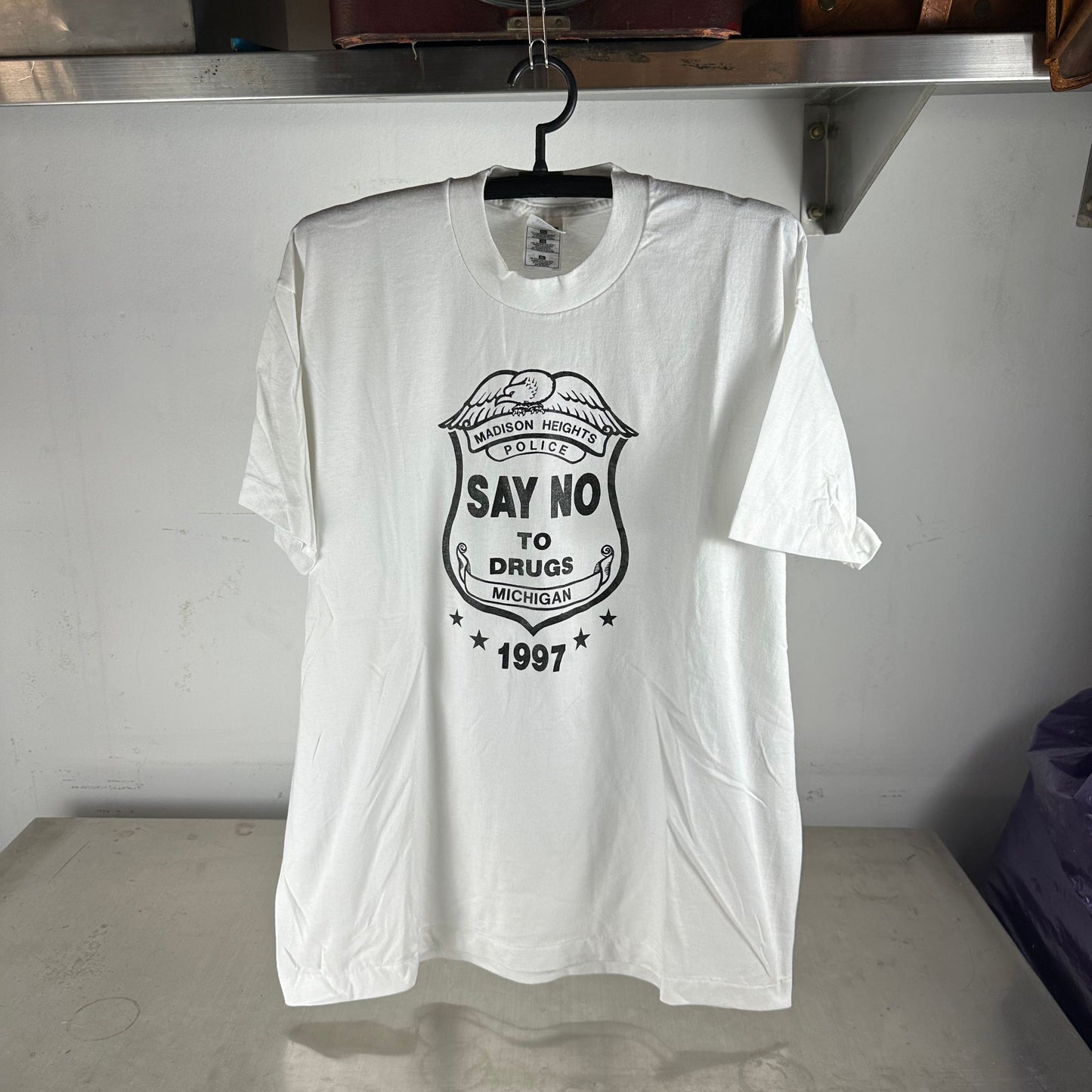 Vintage 1997 Say No To Drugs Michigan Police Graphic T-Shirt