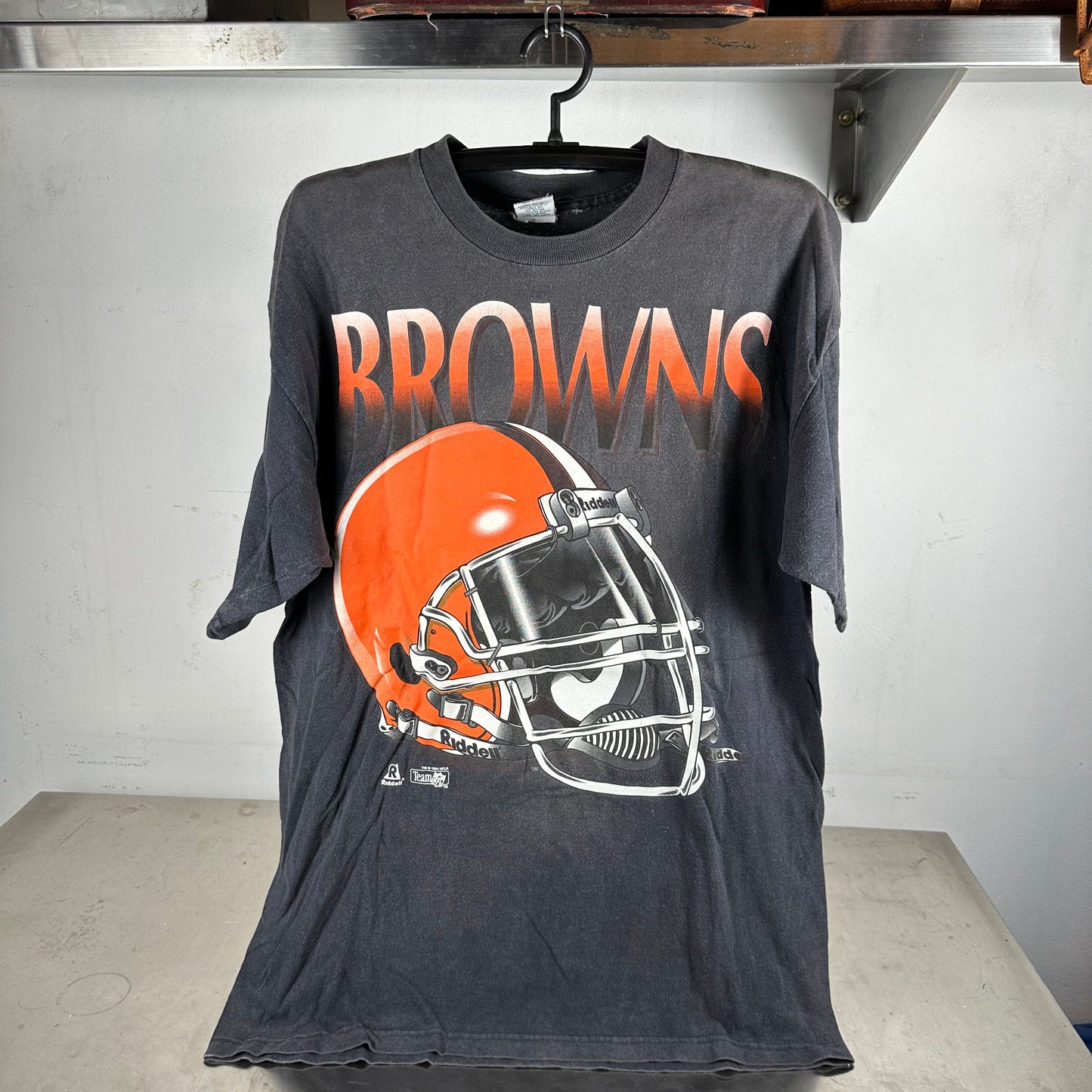 Vintage 1994 Cleveland Browns NFL Helmet Graphic T-shirt