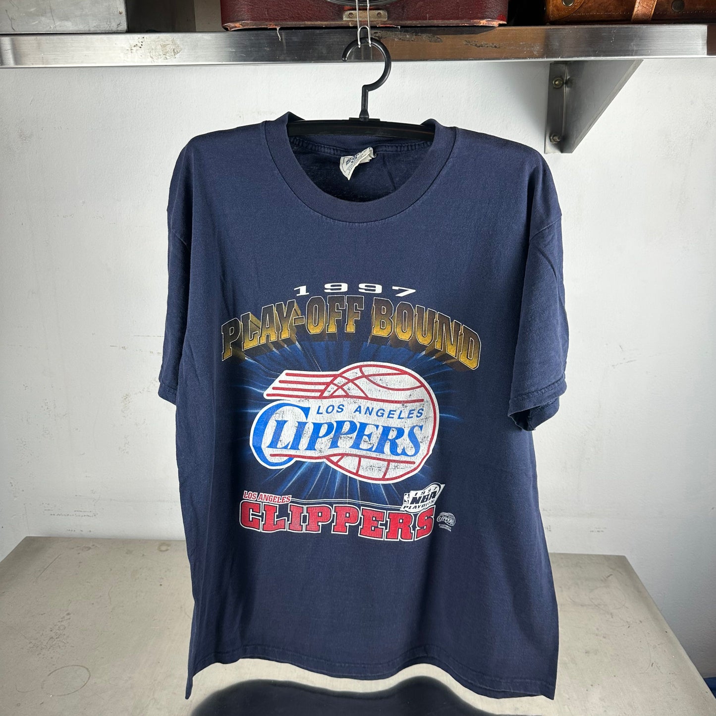 Vintage 1997 Los Angeles Clippers NBA Playoff Bound Graphic T-shirt