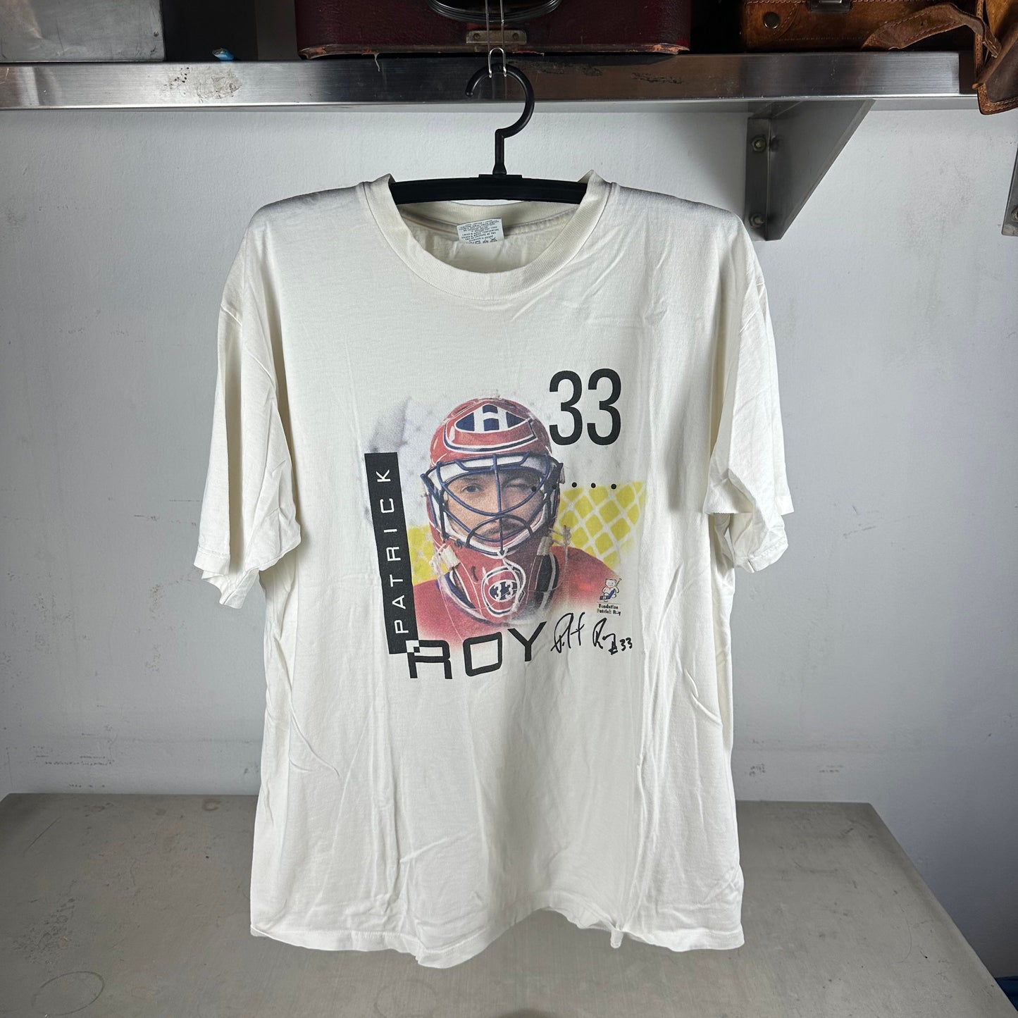 Vintage 90s Patrick Roy Montreal Canadiens NHL Graphic T-shirt