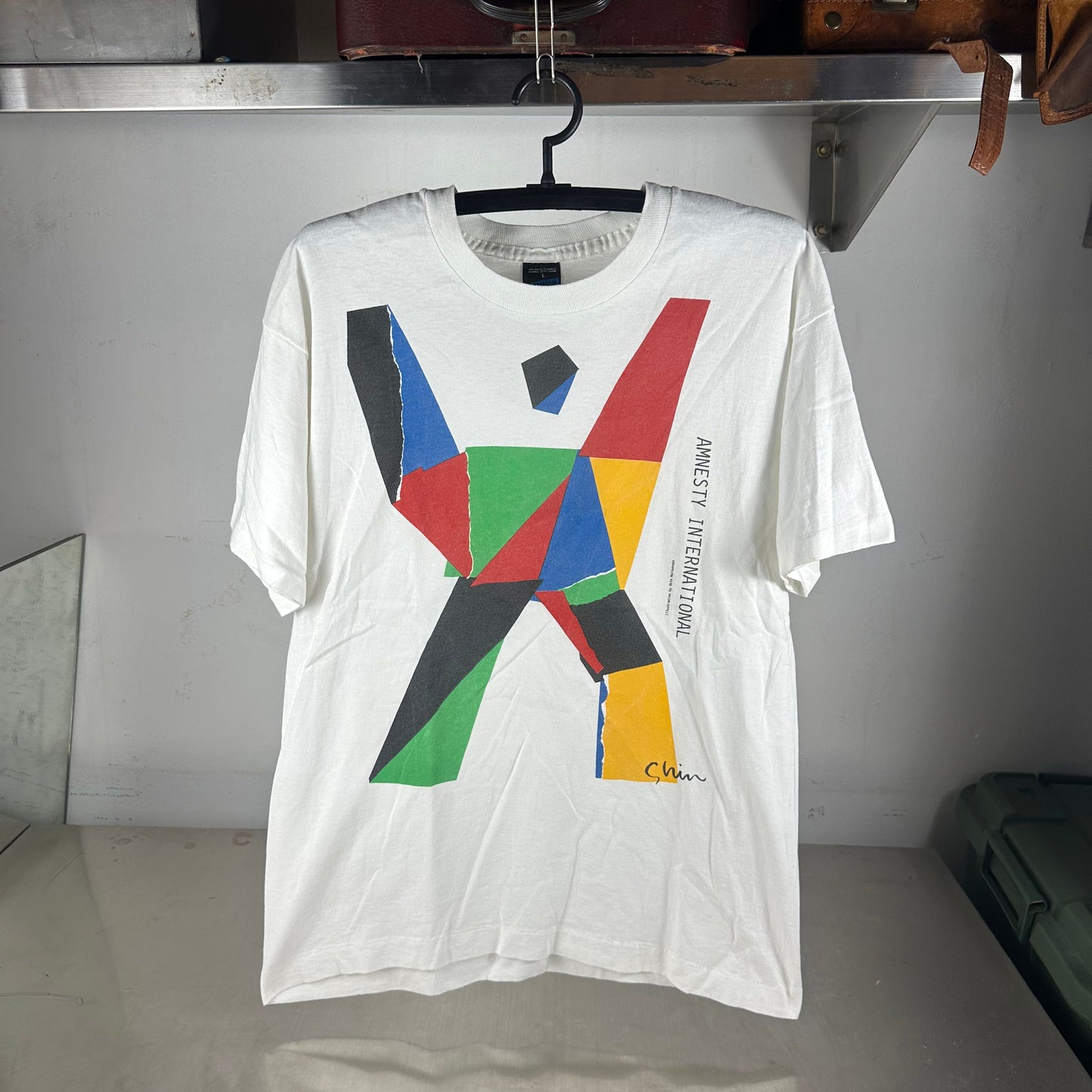 Vintage 90s Amnesty International Shin Matsunaga Illustration T-shirt