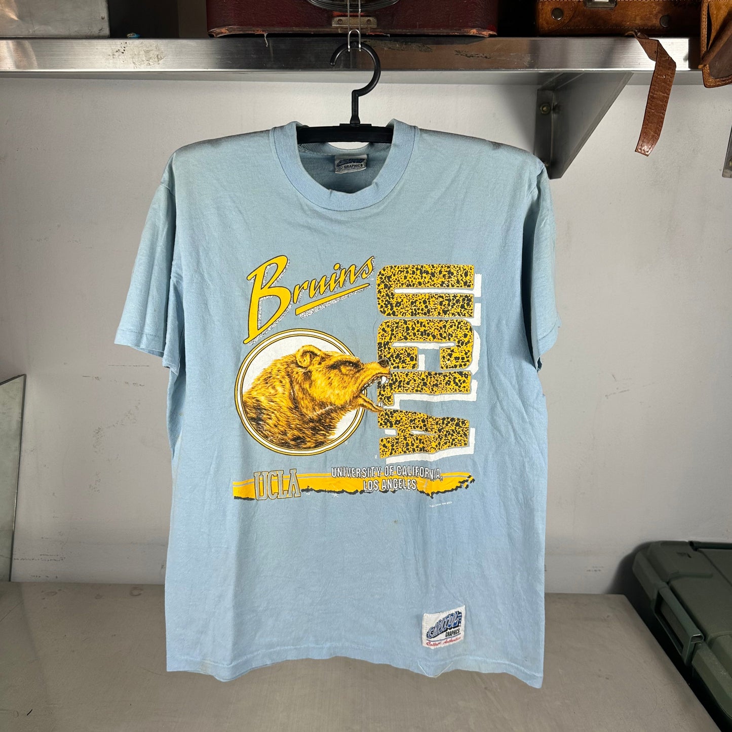 Vintage 90s UCLA Bruins NCAA Single Stitch Graphic T-shirt