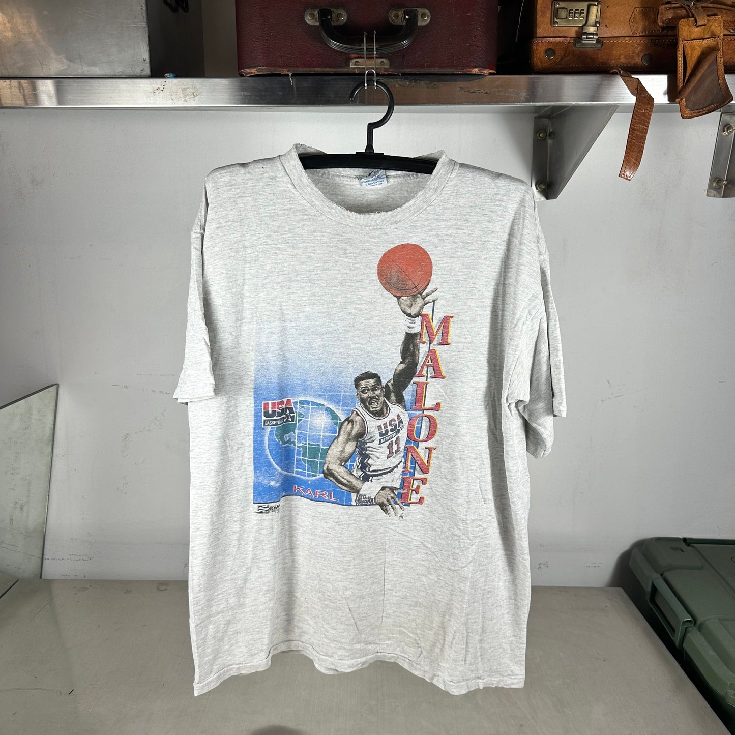 Vintage 1992 Karl Malone USA Basketball Olympics Dream Team T-shirt