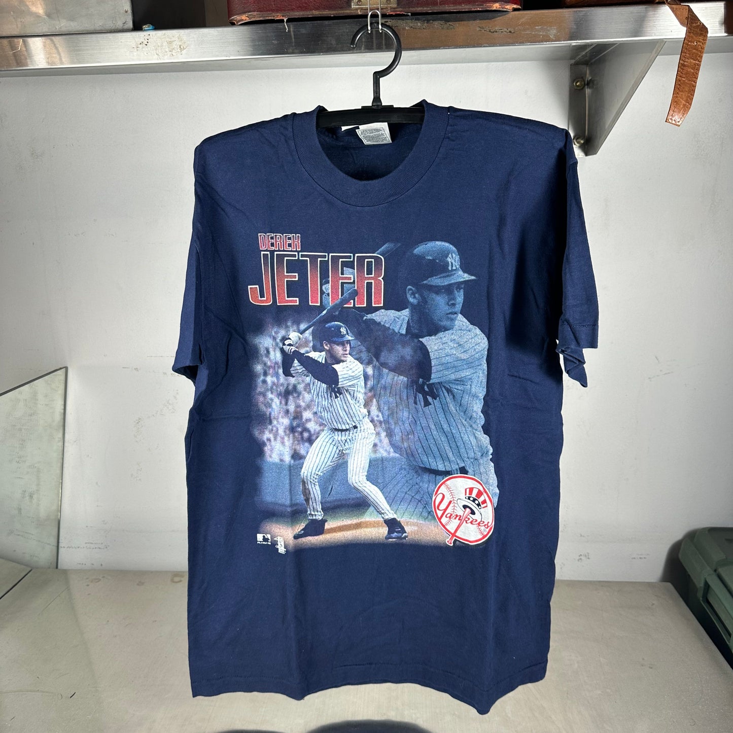 Vintage 1998 Derek Jeter New York Yankees MLB Single Stitch T-shirt
