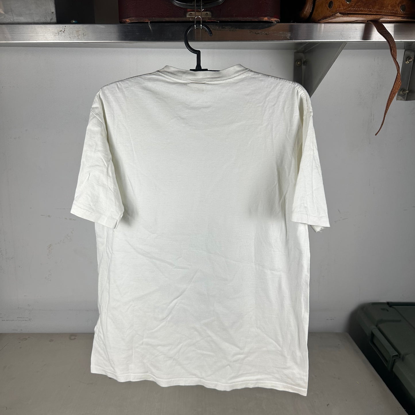 Vintage 90s Sail the Planet Virgin Gorda Gravity Graphics Artwork Single Stitch T-shirt