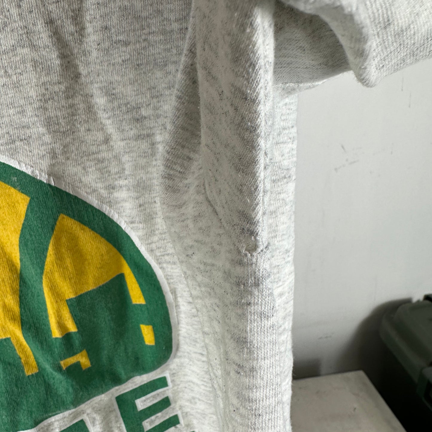 Vintage 90s Shawn Kemp Seattle Supersonics #40 NBA Single Stitch T-shirt