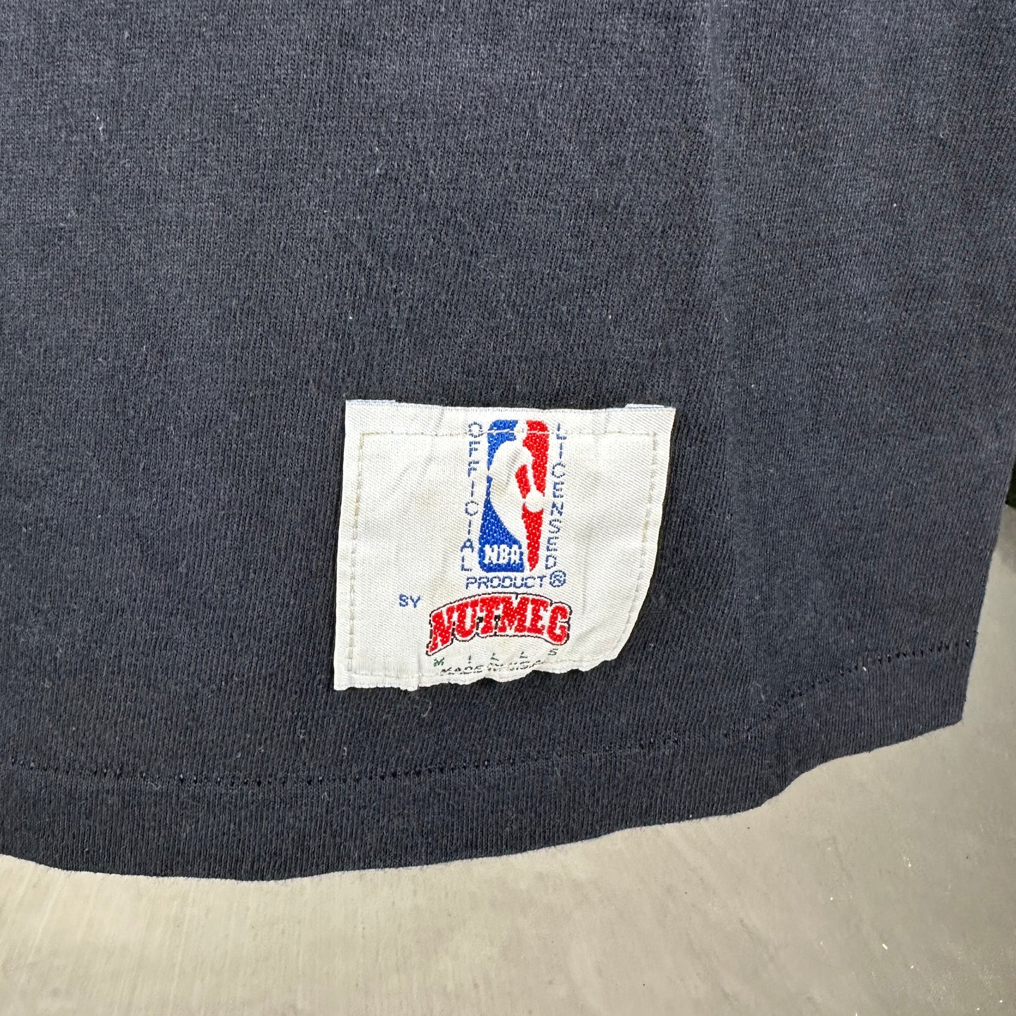 Vintage 90s Terry Cummings San Antonio Spurs NBA Nutmeg T-Shirt