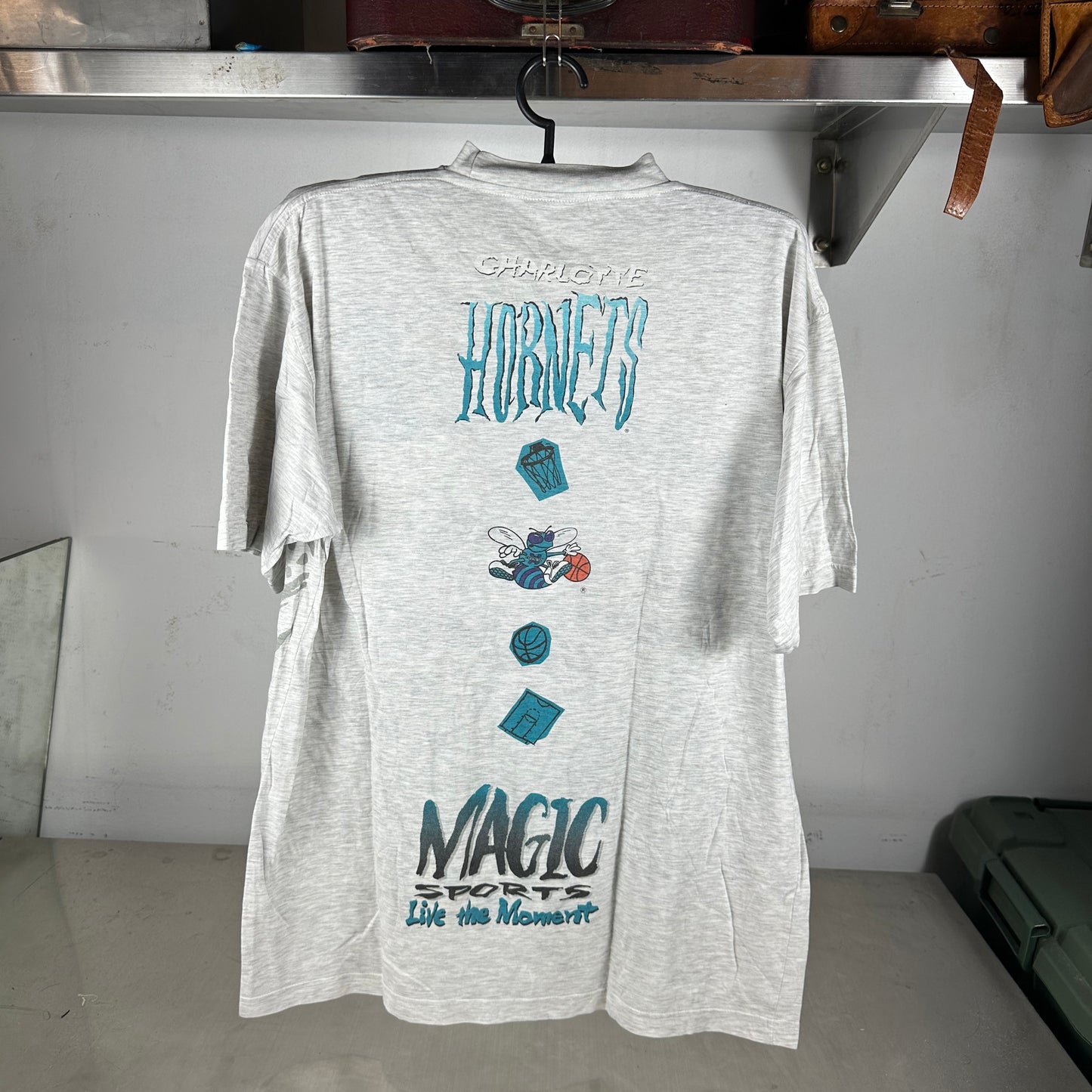 Vintage 90s Charlotte Hornets Basketball NBA No Game No Fame Graphic T-Shirt