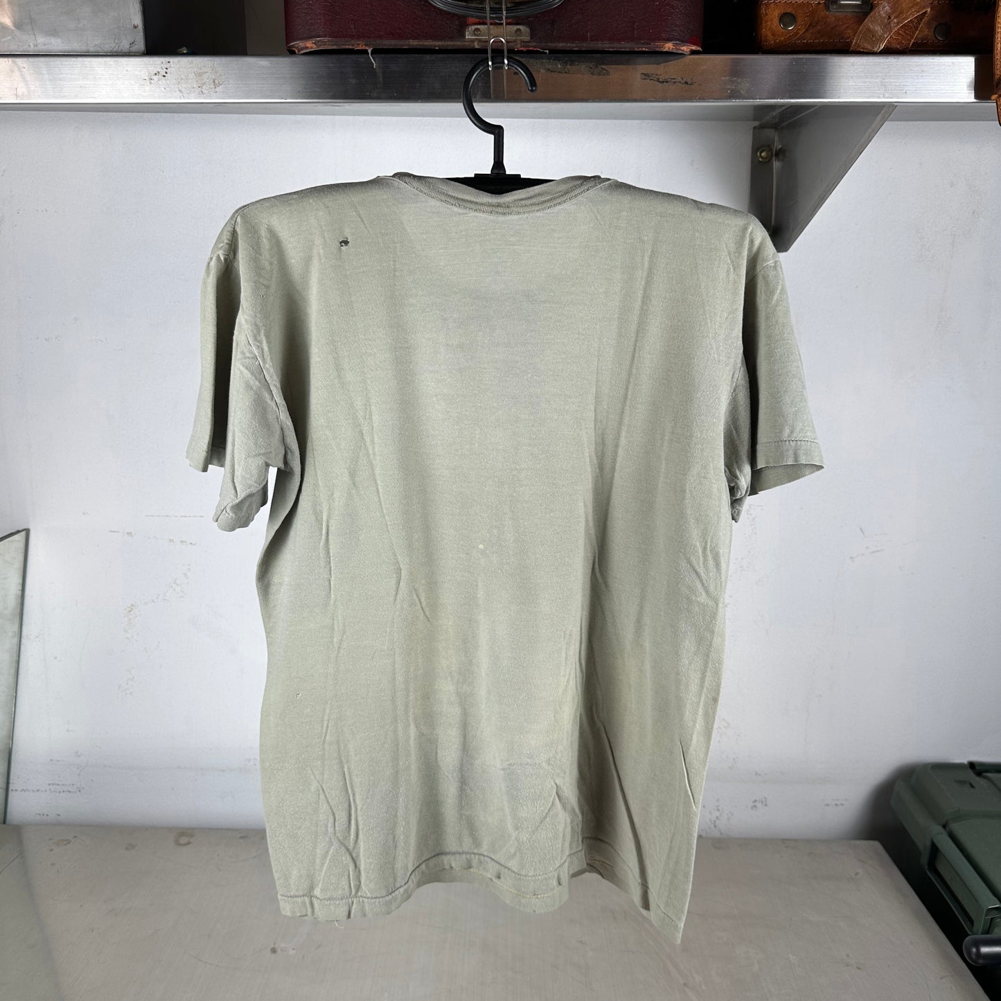 Vintage 90s Pablo Picasso Bouquet of Peace Artwork Single Stitch T-Shirt