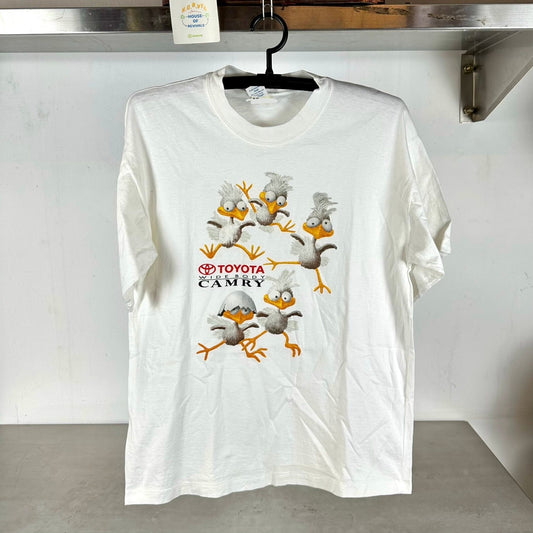 Vintage 90s Toyota Camry Wide Body Art Promo Medium single stitch T-shirt