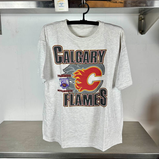 Vintage 90s Calgary Flames Hockey NHL XL T-shirt