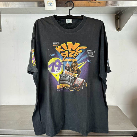 Vintage 2001 Hershey's King Size Saving King Kong Snacks Candies Promo XL T-Shirt
