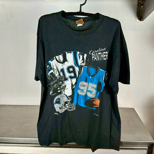 Vintage 1993 Carolina Panthers Football Nutmeg NFL T-shirt