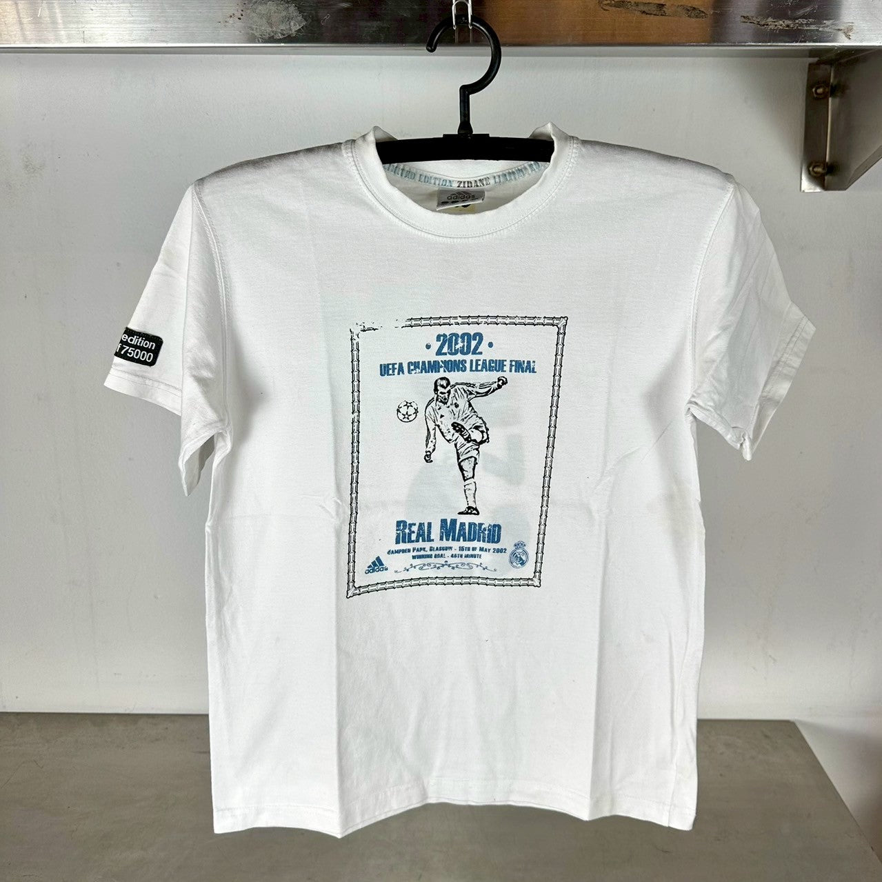 Vintage Adidas 2002 Real Madrid Zidane Volley Champions League Soccer T-shirt