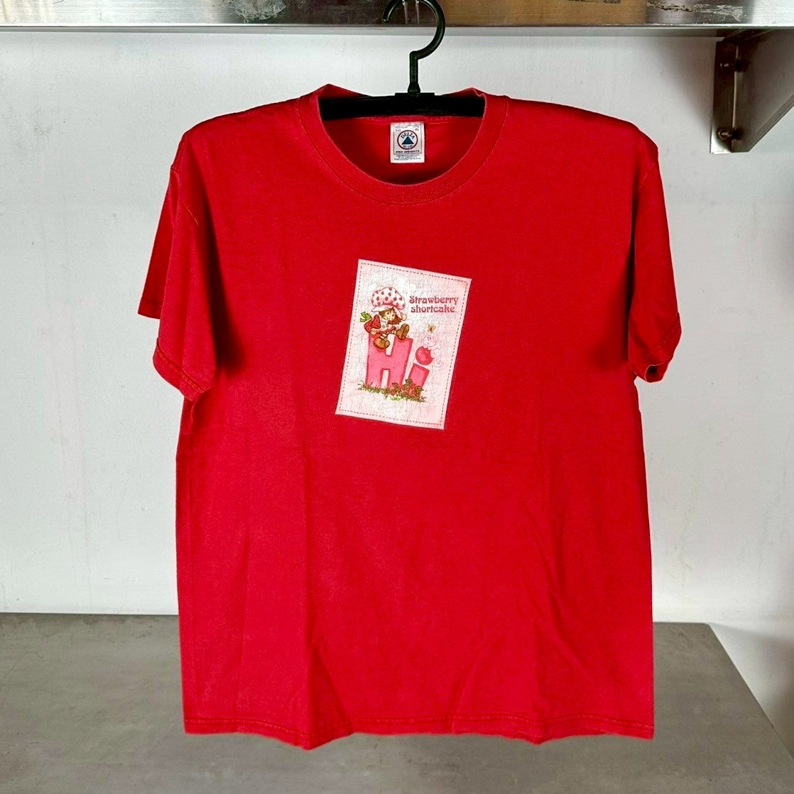Vintage 90s Strawberry Shortcake Hi Artwork T-shirt