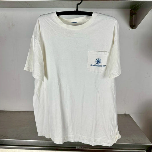 Vintage 90s Smith & Wesson An American Tradition Firearm Promo T-shirt