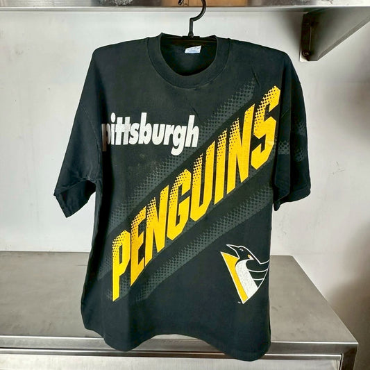 Vintage 90s Pittsburgh Penguins AOP NHL T-shirt