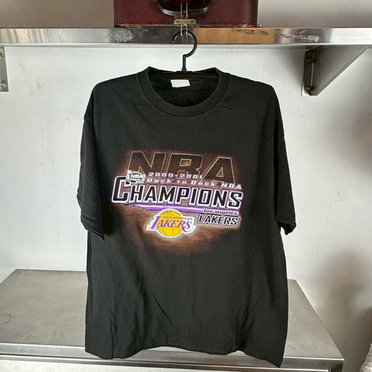 Vintage 2001 LA Lakers NBA Back to Back Champions T-shirt