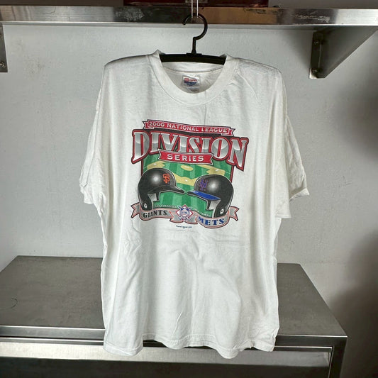 Vintage 2000 MLB Division Series Giants VS Mets T-shirt