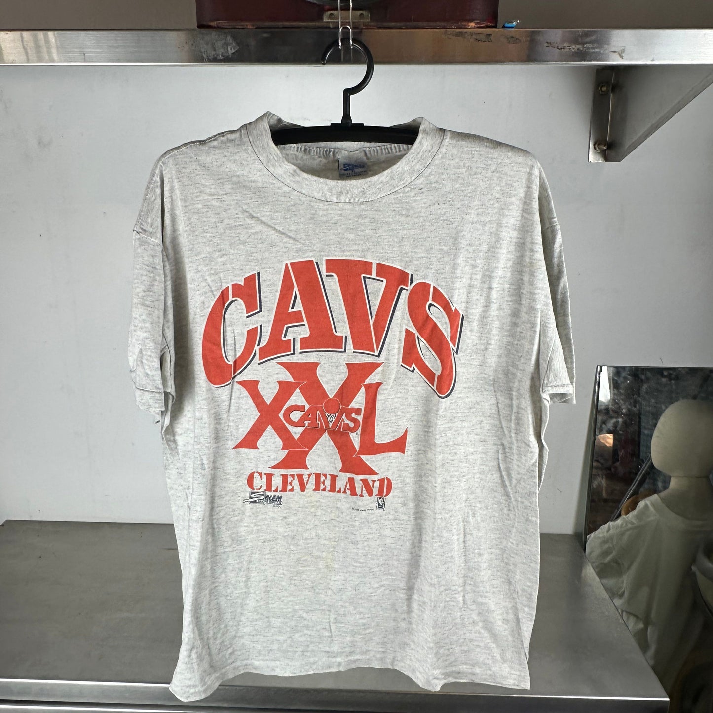 Vintage 1990 Cleveland Cavaliers NBA Salem Sportswear T-shirt