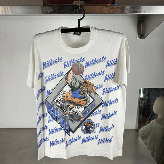 Vintage 90s Kentucky Wildcats Basketball NCAA AOP T-shirt