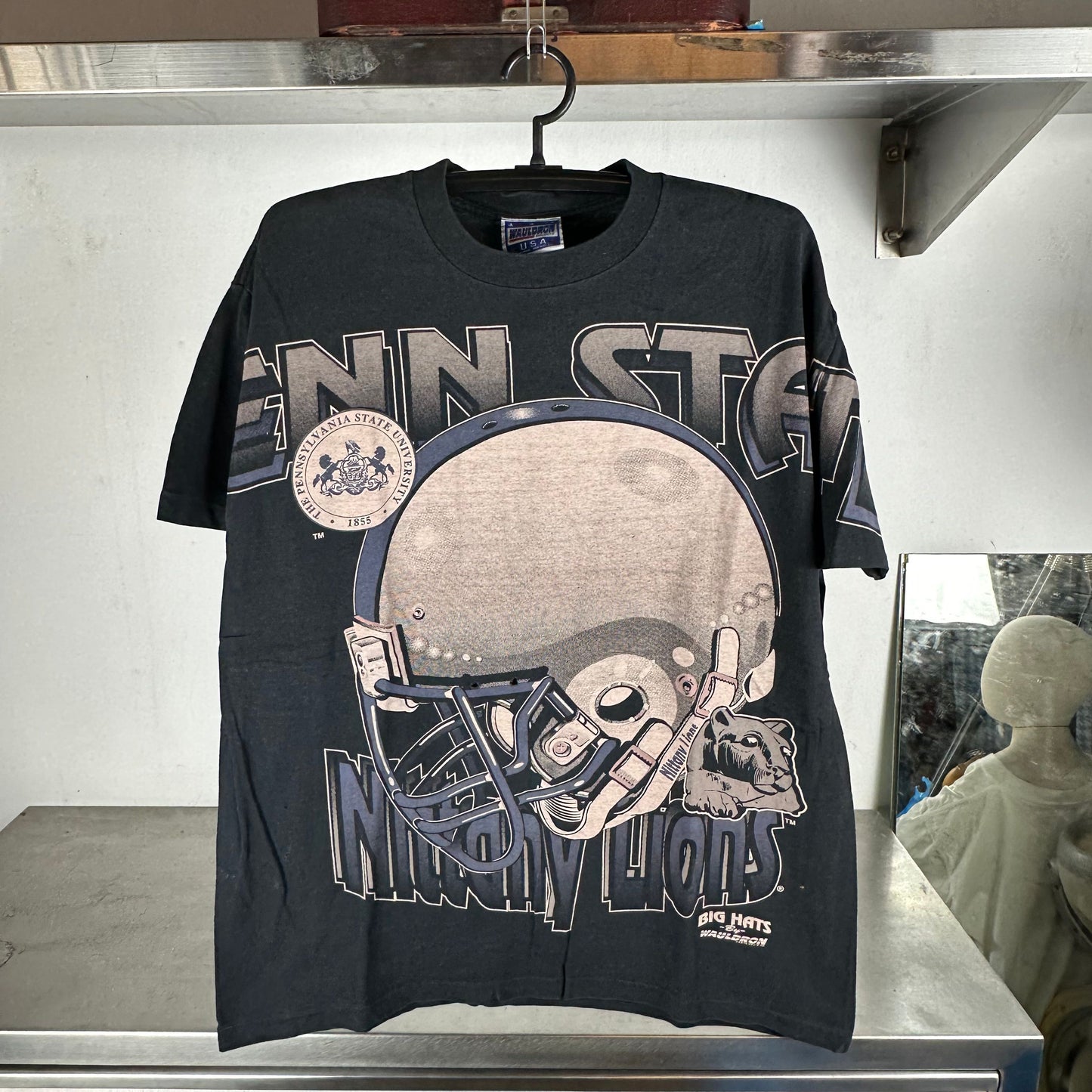 Vintage 90s Penn State Nittany Lions NCAA Big Hats Wauldron T-Shirt