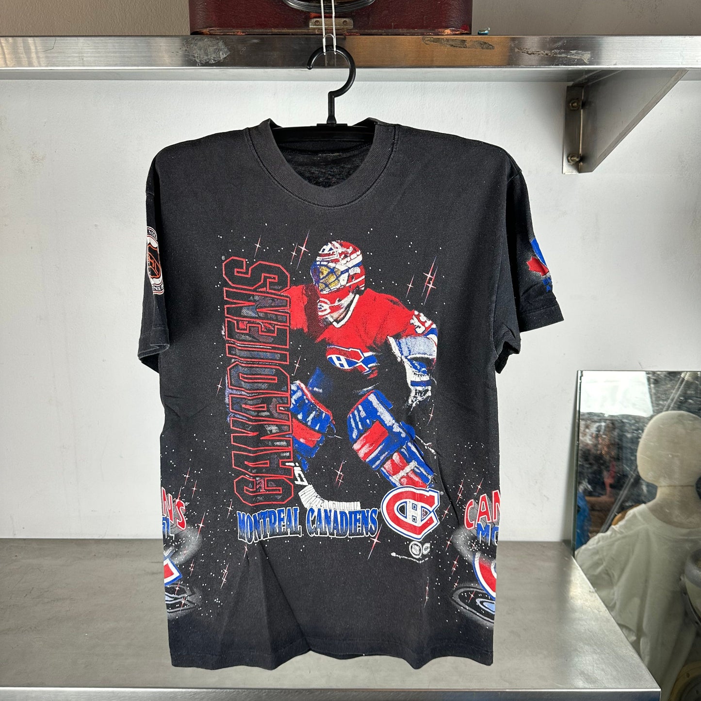 Vintage 1994 Montreal Canadiens Bulletin Athletic AOP XL T-Shirt