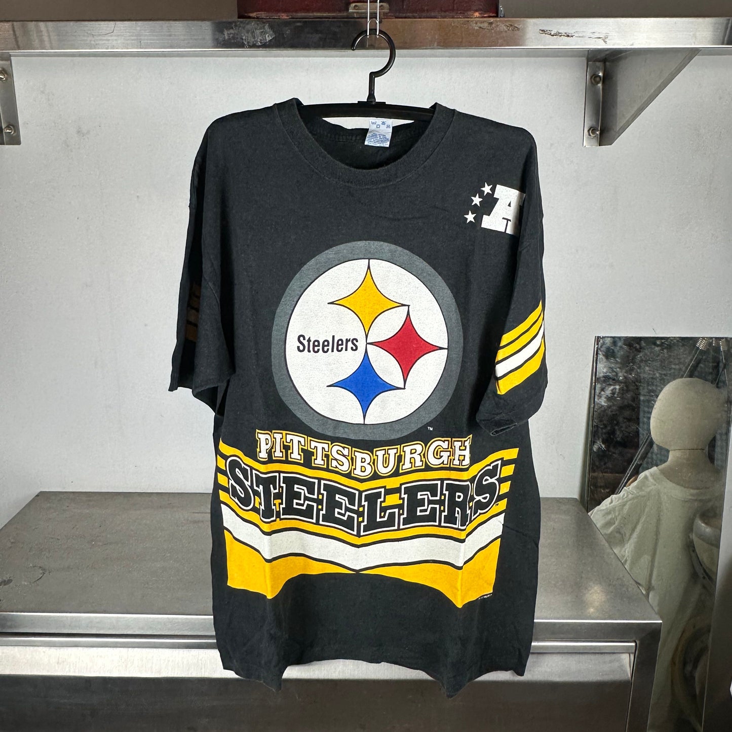 Vintage 1995 Pittsburgh Steelers NFL AOP Salem Sportswear T-Shirt