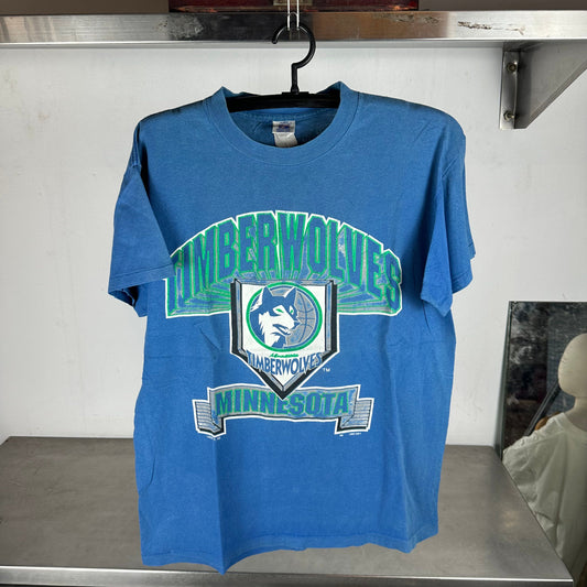 Vintage 1990 Minnesota Timberwolves Basketball NBA Large T-Shirt