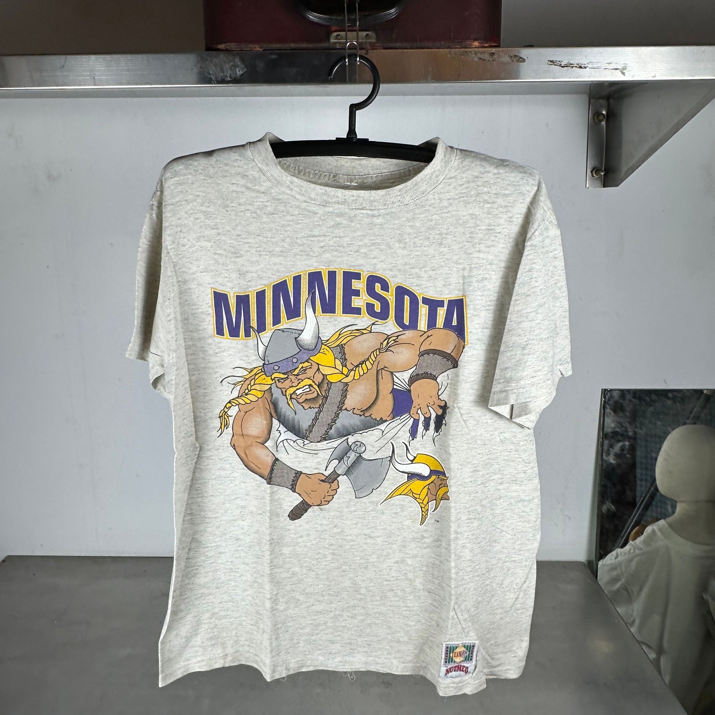 Vintage 90s Minnesota Vikings Breakthrough Nutmeg Large T-Shirt