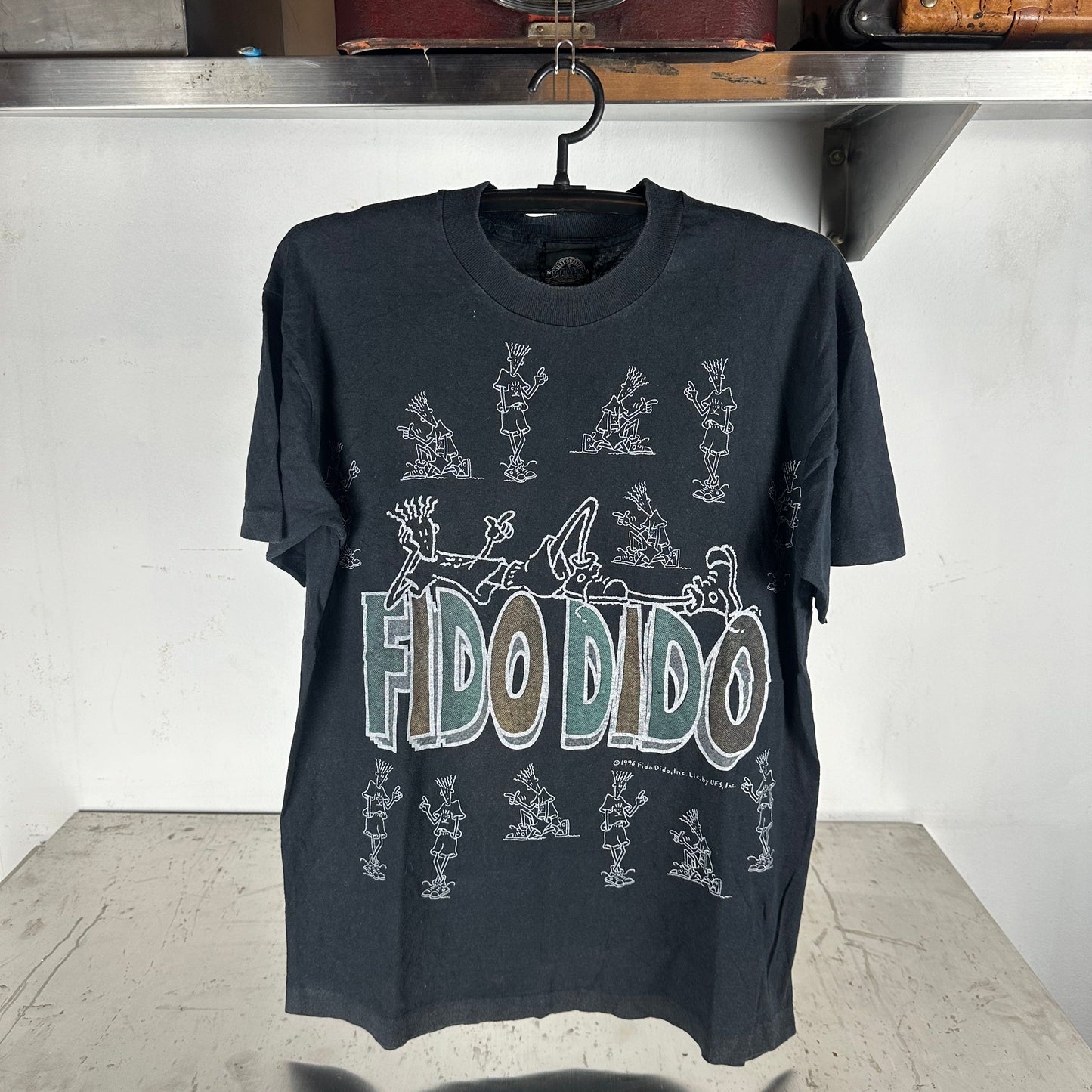 Vintage 1996 Fido Dido Cartoon Artwork Graphic T-Shirt