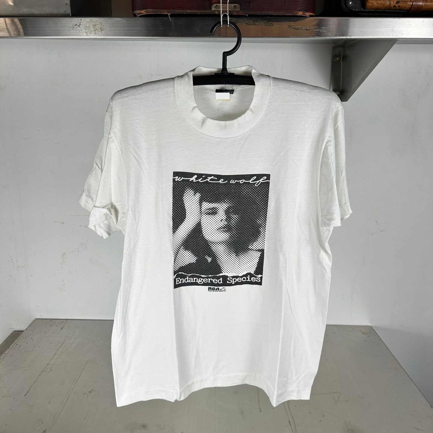 Vintage 1986 White Wolf Endangered Species Canadian Rock Band T-Shirt