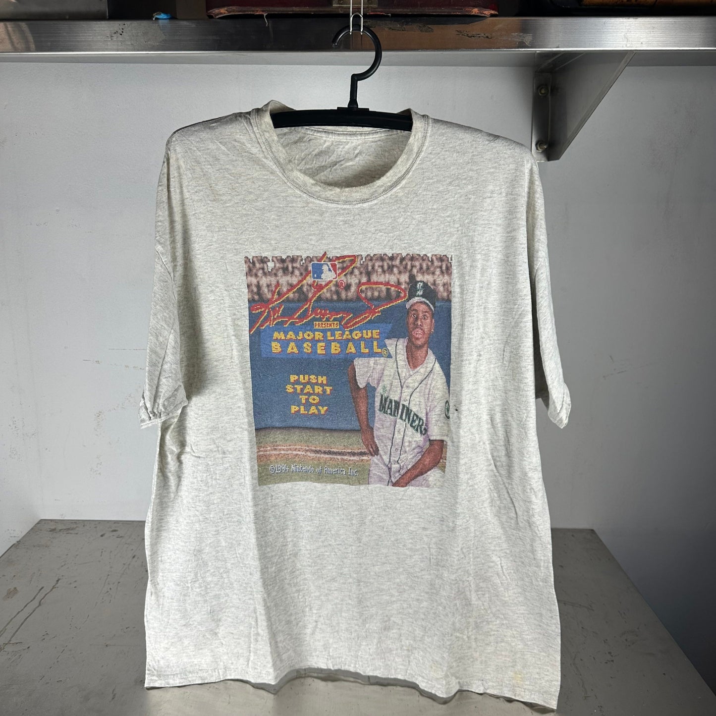 Vintage 1994 Ken Griffey JR Nintendo MLB Video Game Promo XL T-shirt